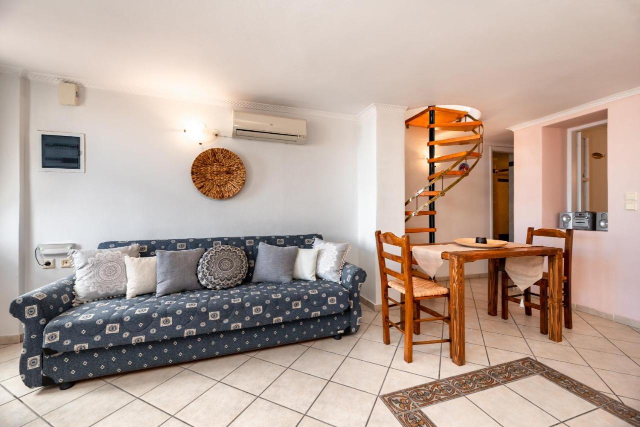 Villa By Hotel Thira Фира Екстериор снимка