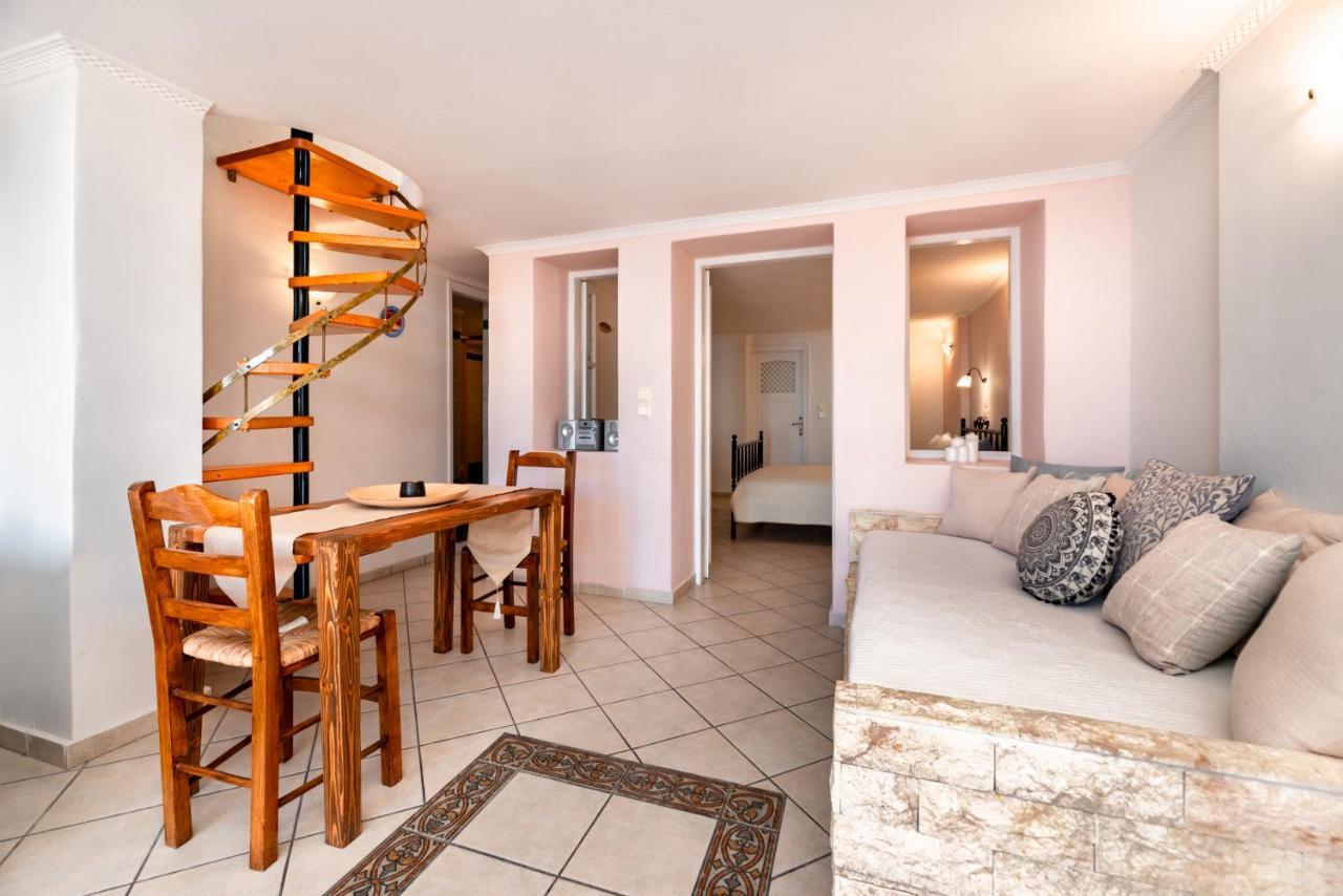 Villa By Hotel Thira Фира Екстериор снимка