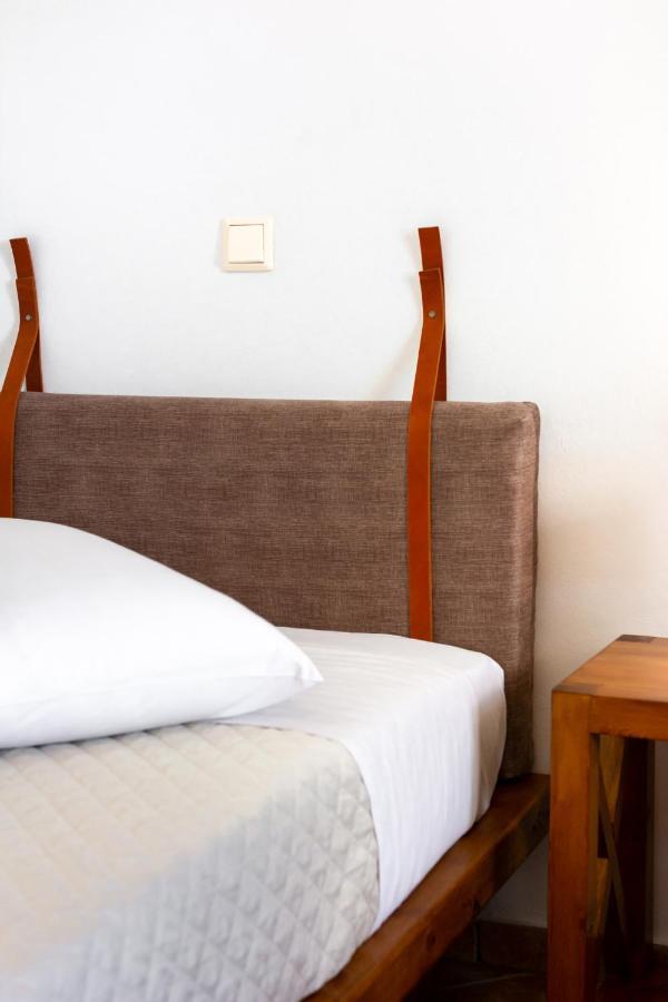 Villa By Hotel Thira Фира Екстериор снимка